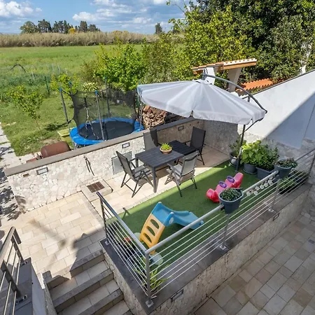 Con Parcheggio Max 3pers, Bagno 招待所 奥里斯塔诺